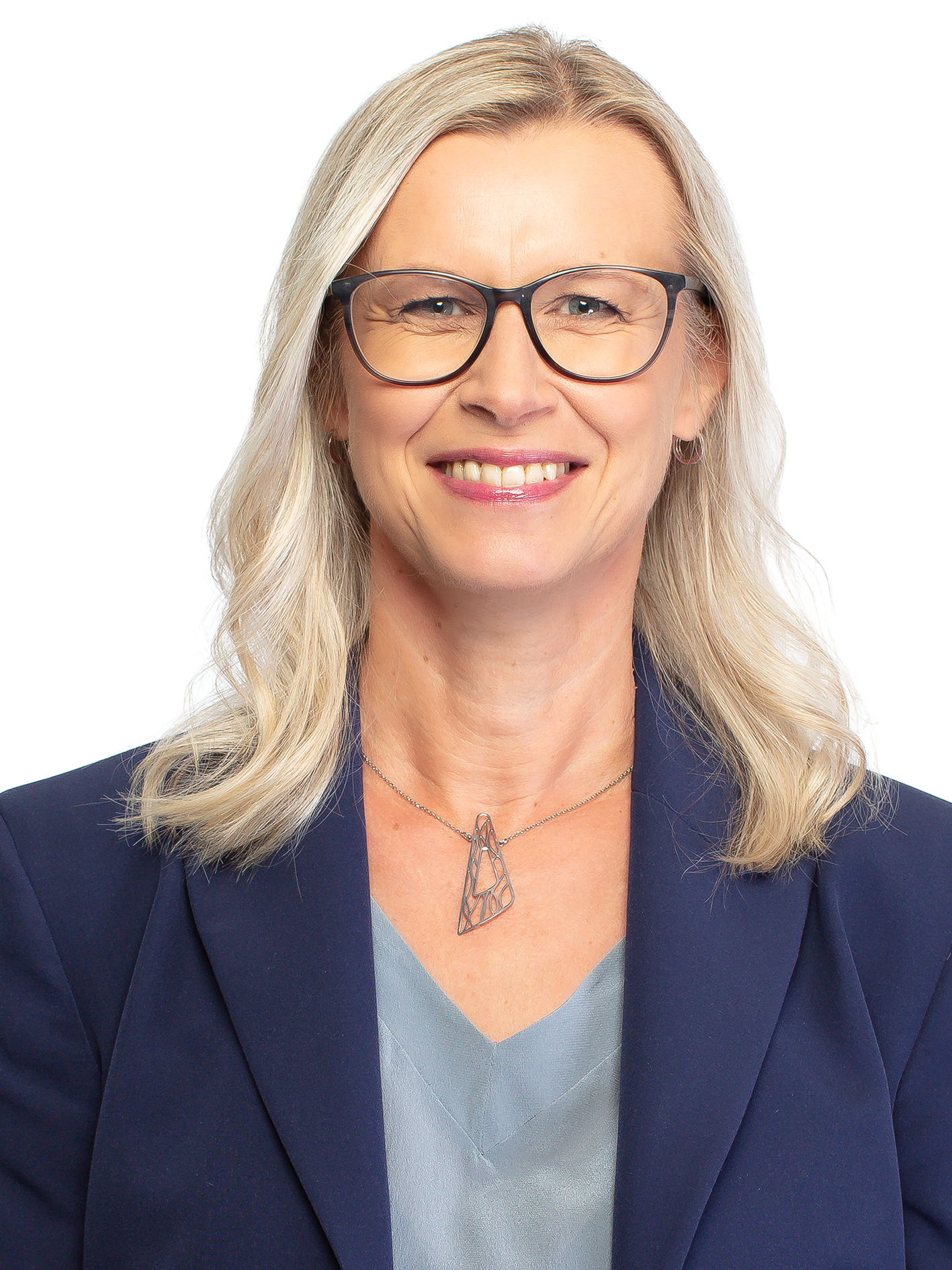 Portraitfoto von Andrea Domberger, Geschäftsführerin KEW